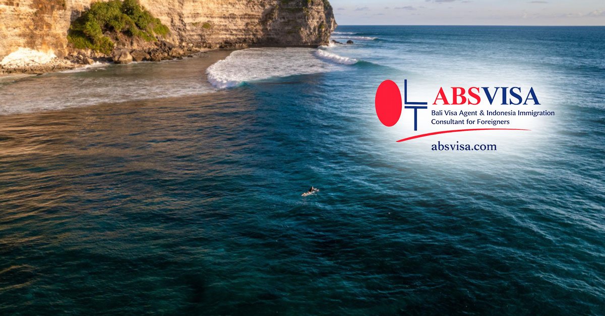 Uluwatu Bali lifestyle with ocean cliffs, surf beaches, and peaceful residential areas